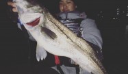 釣り場で仮眠 (2)